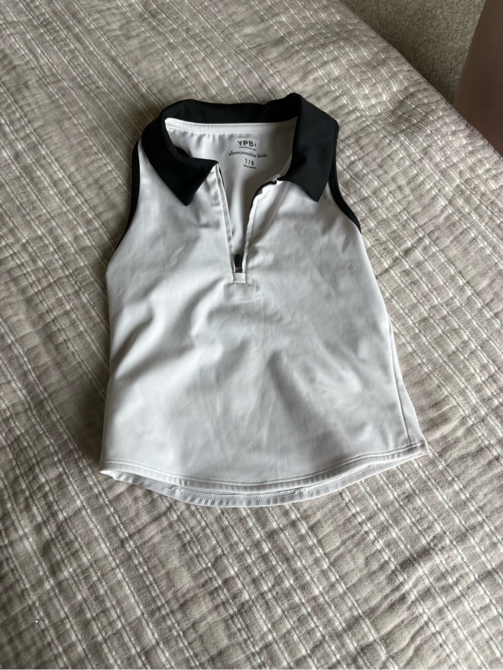 Abercrombie & Fitch White Sleeveless Polo with Black Collar